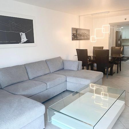 Vila Le Frontenac Sunny Isles Beach Exteriér fotografie